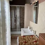 La Terrazza Di Pollon Casa vacanze *