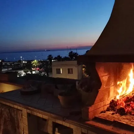 La Terrazza Di Pollon Holiday home *