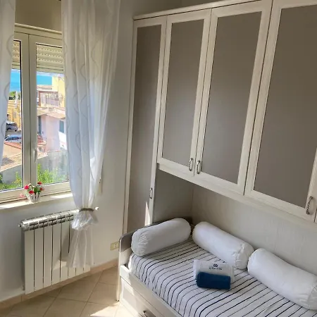 Дом отдыха La Terrazza Di Pollon Сан-Леоне