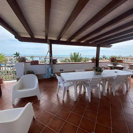La Terrazza Di Pollon Nyaraló San Leone