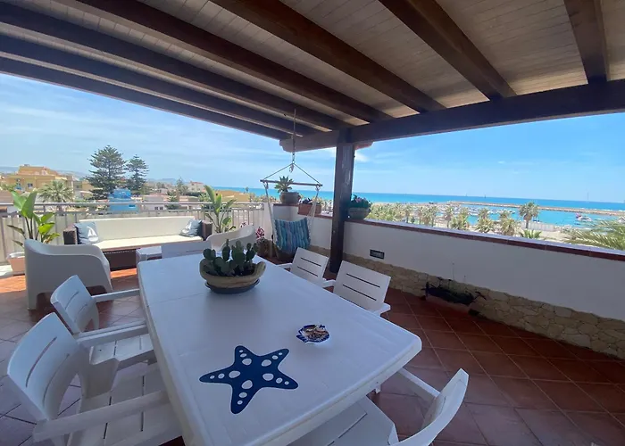 La Terrazza Di Pollon 度假居 *